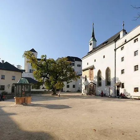 Apartment Alpenrelax Haus Weidmannsheil Wohnen Im Romantischen Forsthaus Werfen