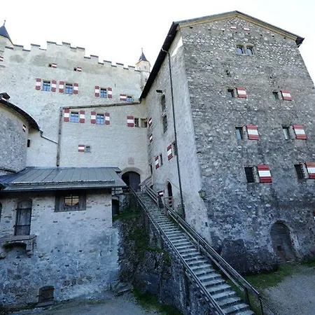 Alpenrelax Haus Weidmannsheil Wohnen Im Romantischen Forsthaus Apartment Werfen