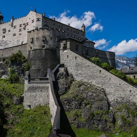 Alpenrelax Haus Weidmannsheil Wohnen Im Romantischen Forsthaus Werfen