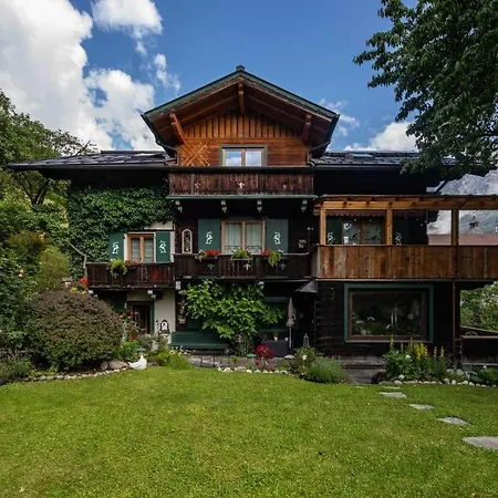 Alpenrelax Haus Weidmannsheil Wohnen Im Romantischen Forsthaus וורפן