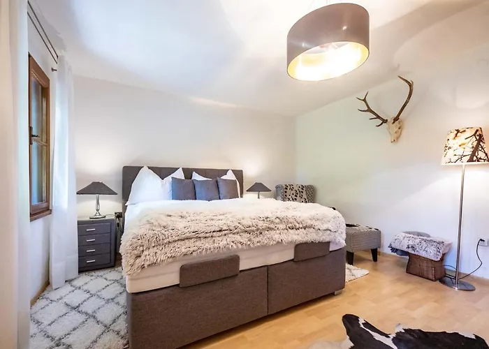 Alpenrelax Haus Weidmannsheil Wohnen Im Romantischen Forsthaus * Werfen