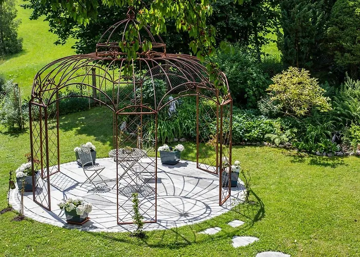 Alpenrelax Haus Weidmannsheil Wohnen Im Romantischen Forsthaus Apartman Werfen