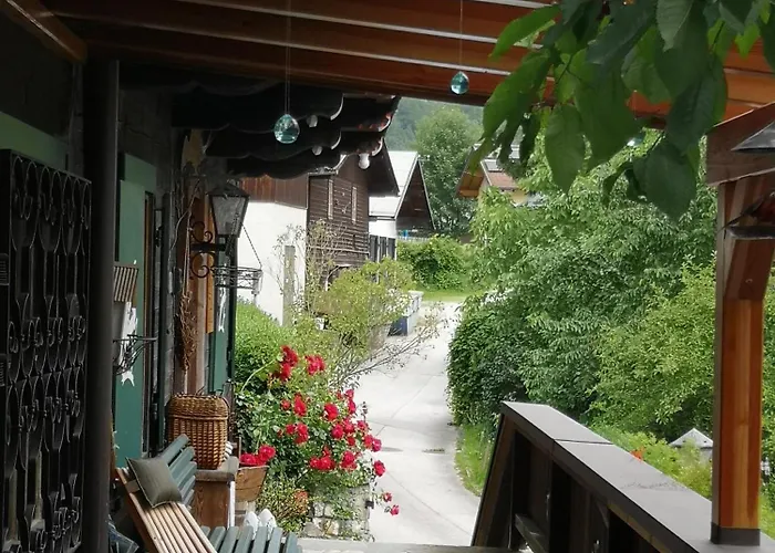 Alpenrelax Haus Weidmannsheil Wohnen Im Romantischen Forsthaus * Werfen